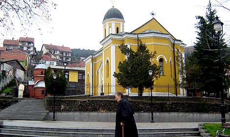Crkva sv. Arhangela Gavrila u Raki-leto