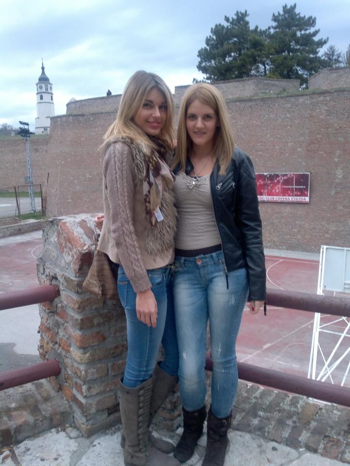 N=Moja drugarica Jovana i ja